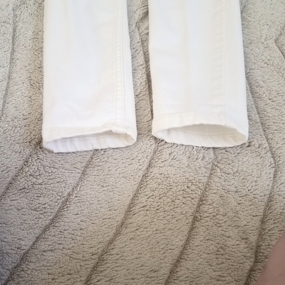 Free People Distressed Skinny Jean - Picture 7 of 11